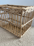 Panier en osier tressé