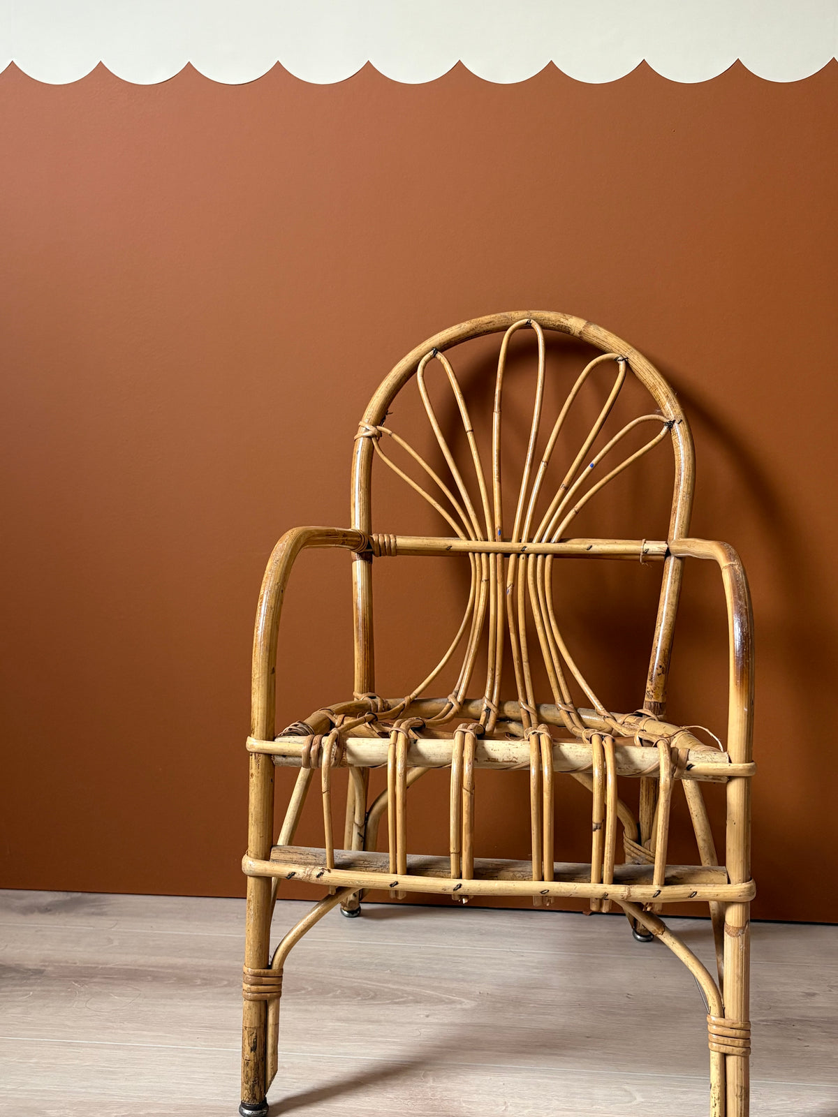Chaise enfant en rotin vintage