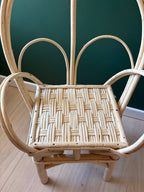 Joli fauteuil enfant arrondi