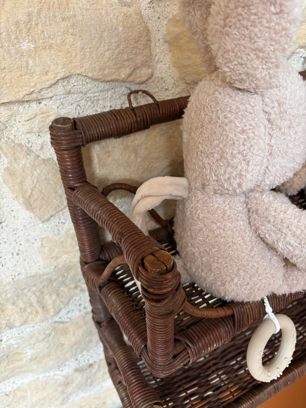 Peluche musicale lapin bouclette