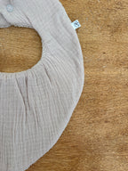 Bavoir bandana bi-matière gaze de coton