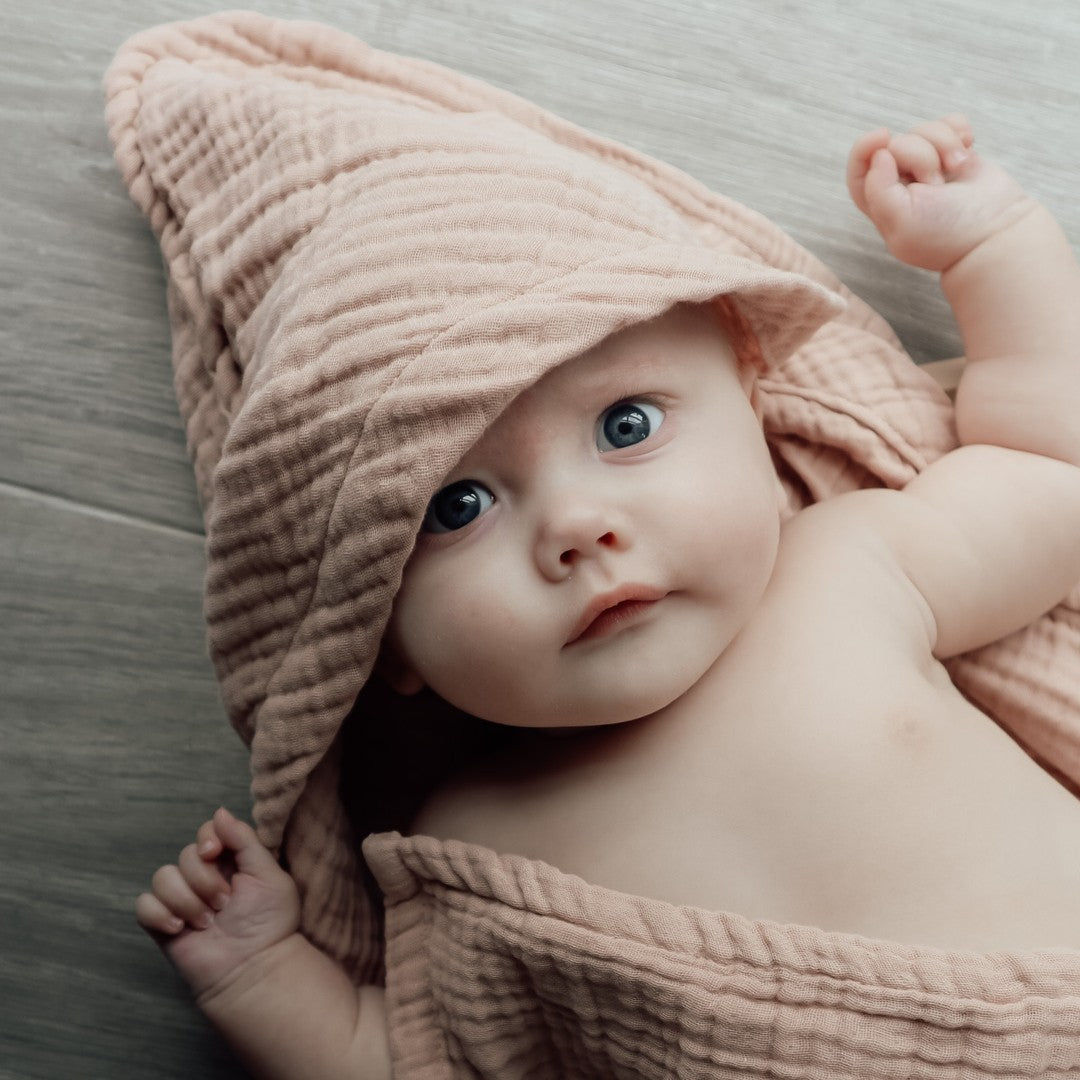 Cape de bain mousseline rose